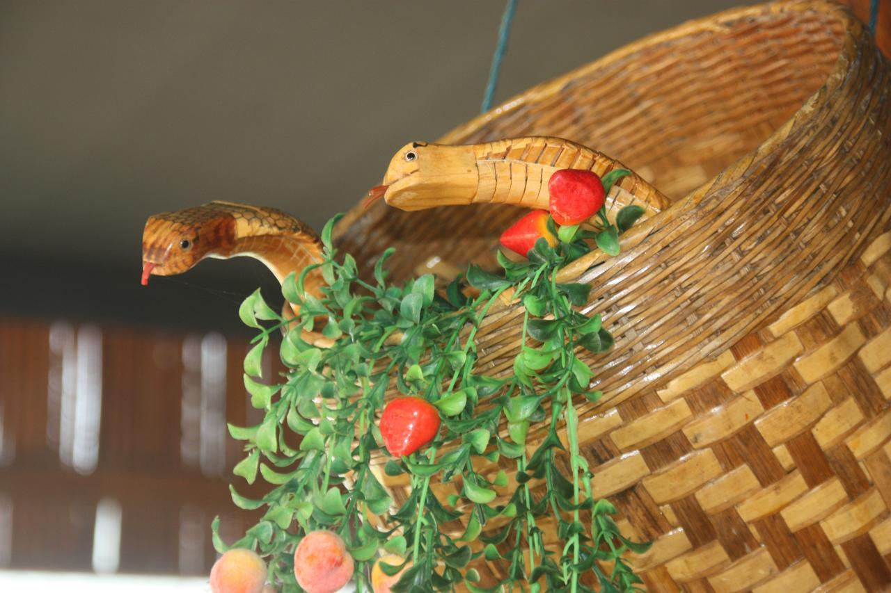 Soe Ko Ko Beach House & Restaurant Ngwesaung Zewnętrze zdjęcie